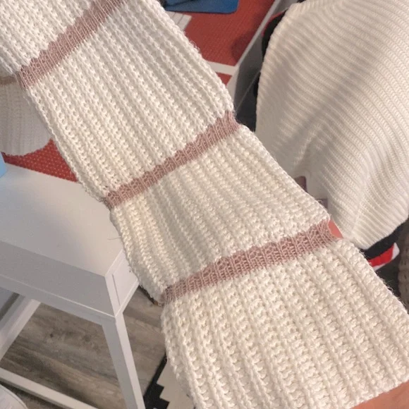 Oversized white stripes sweater - Picture 3 of 8